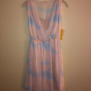 Alice + Olivia Sunset Strokes Dress - Small